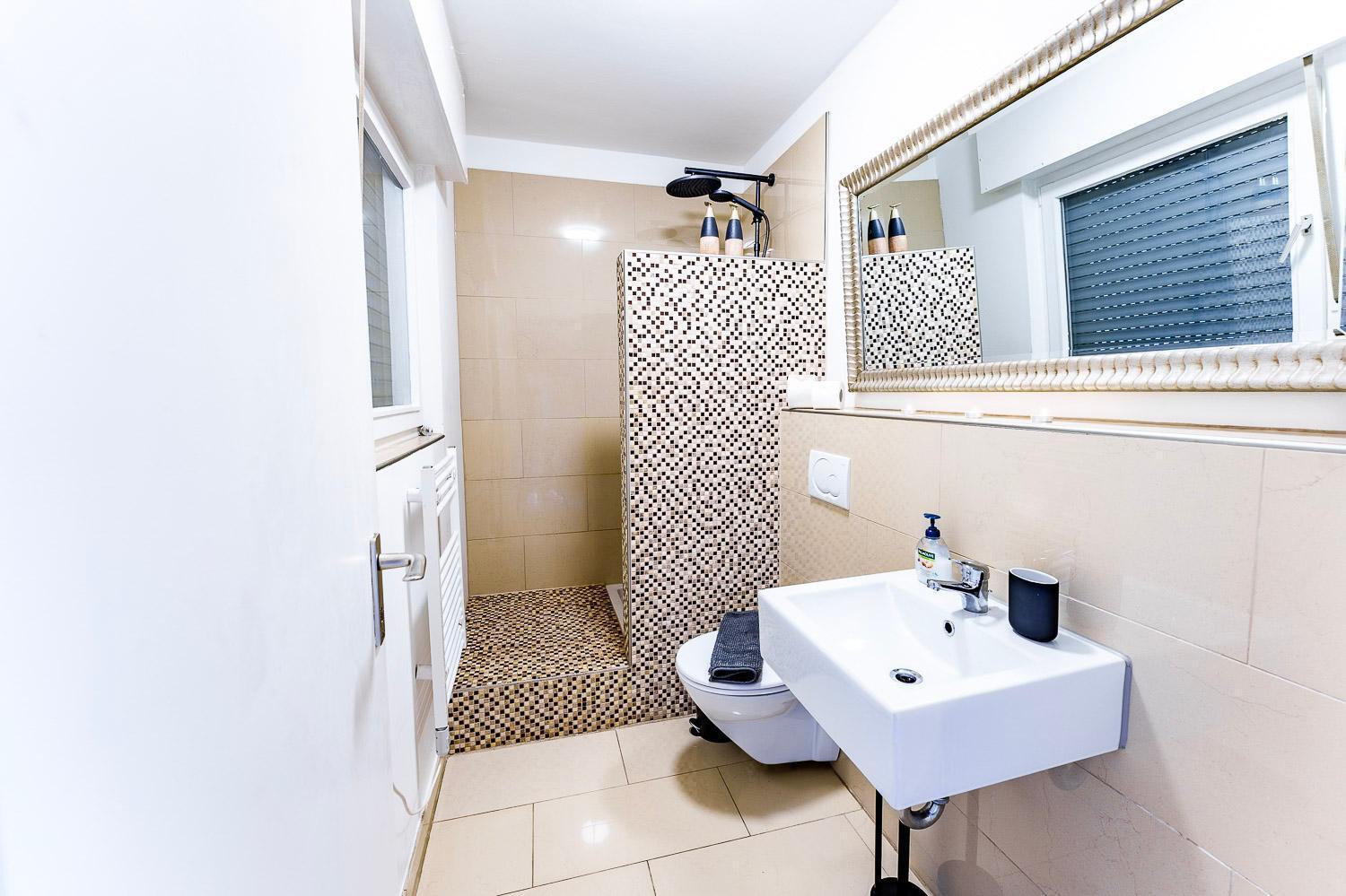 Modernes Apartment L Oasis L Mit Balkon Naehe Hauptbahnhof 에센 외부 사진